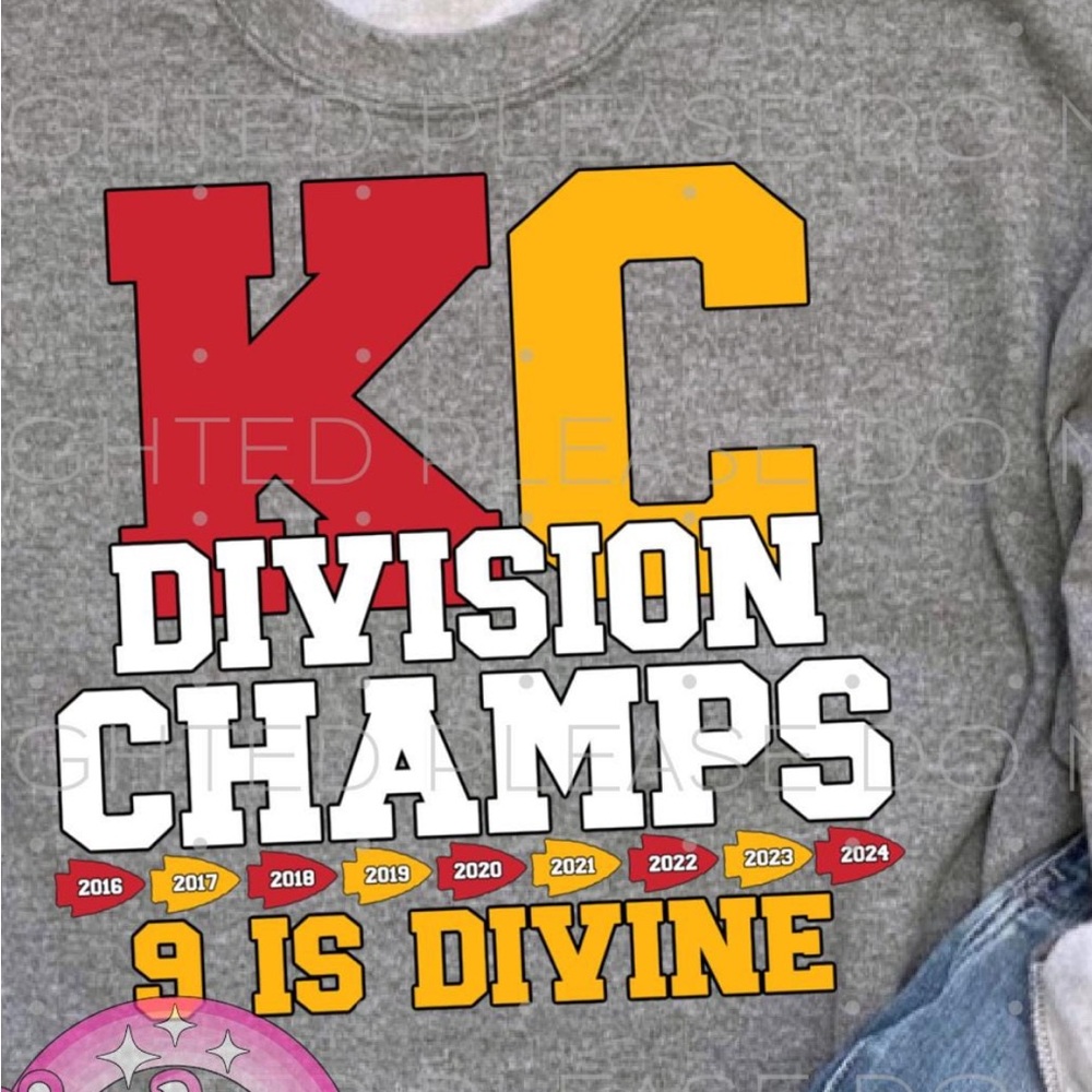 🏈 Kansas City Chiefs AFC Champion Crewneck Sweatshirt - DTF Transfer 🌟
